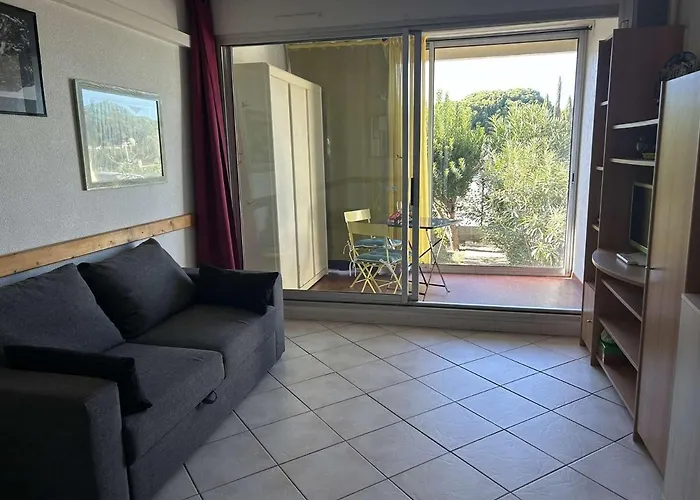 Climatise Avec Piscine Et Parking - 4 Couchages - Port Camargue - Fr-1-250-194 아파트 *